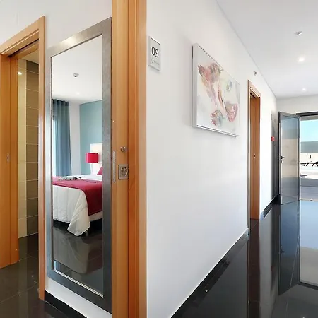 Sunfield - Only Adults 4*