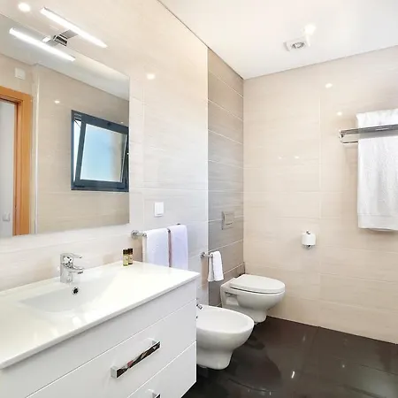 Sunfield - Only Adults 게스트하우스 알부페이라