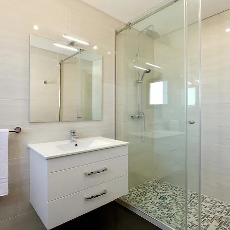 Sunfield - Only Adults